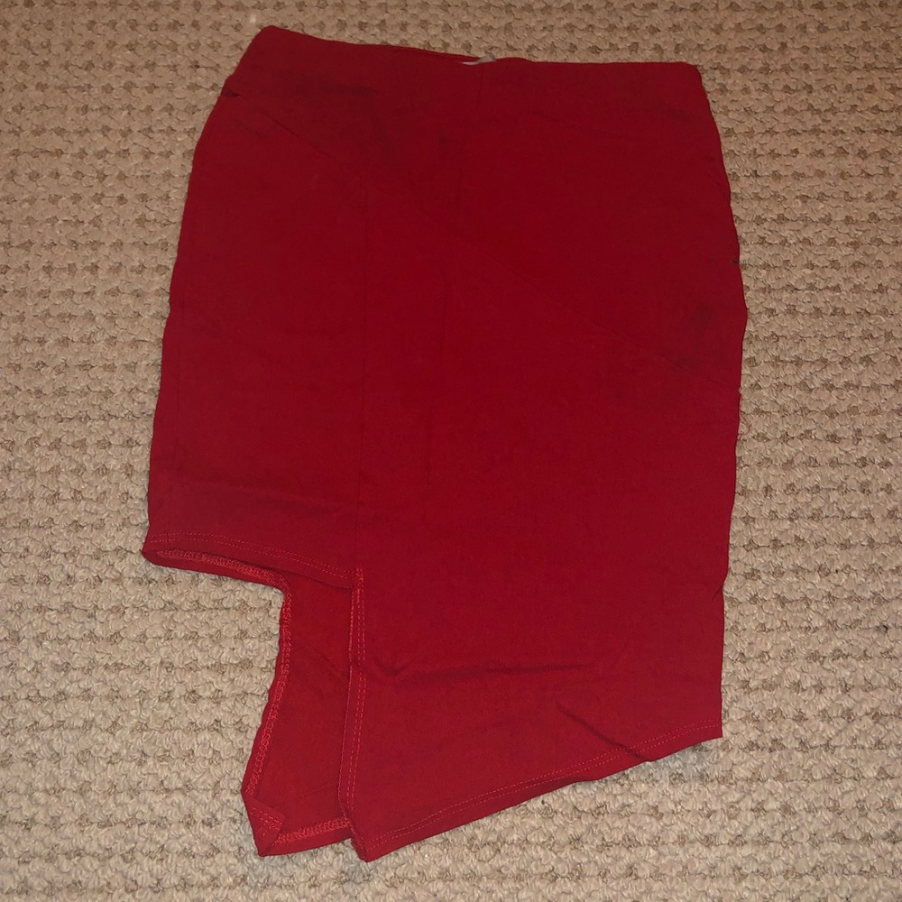 Red Skirt - Picture 2 of 4